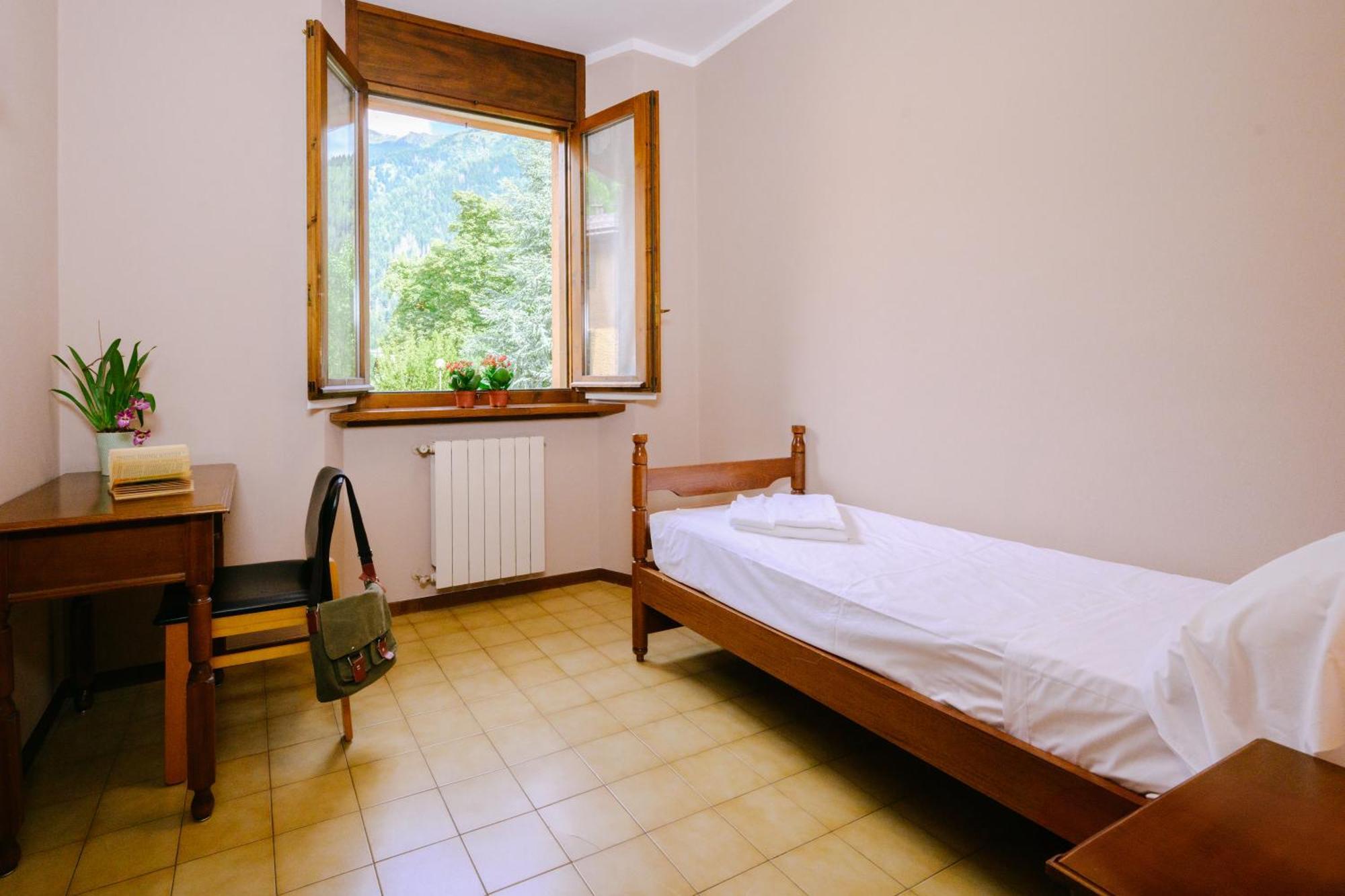Villa Luzzago Ponte Di Legno Bilik gambar