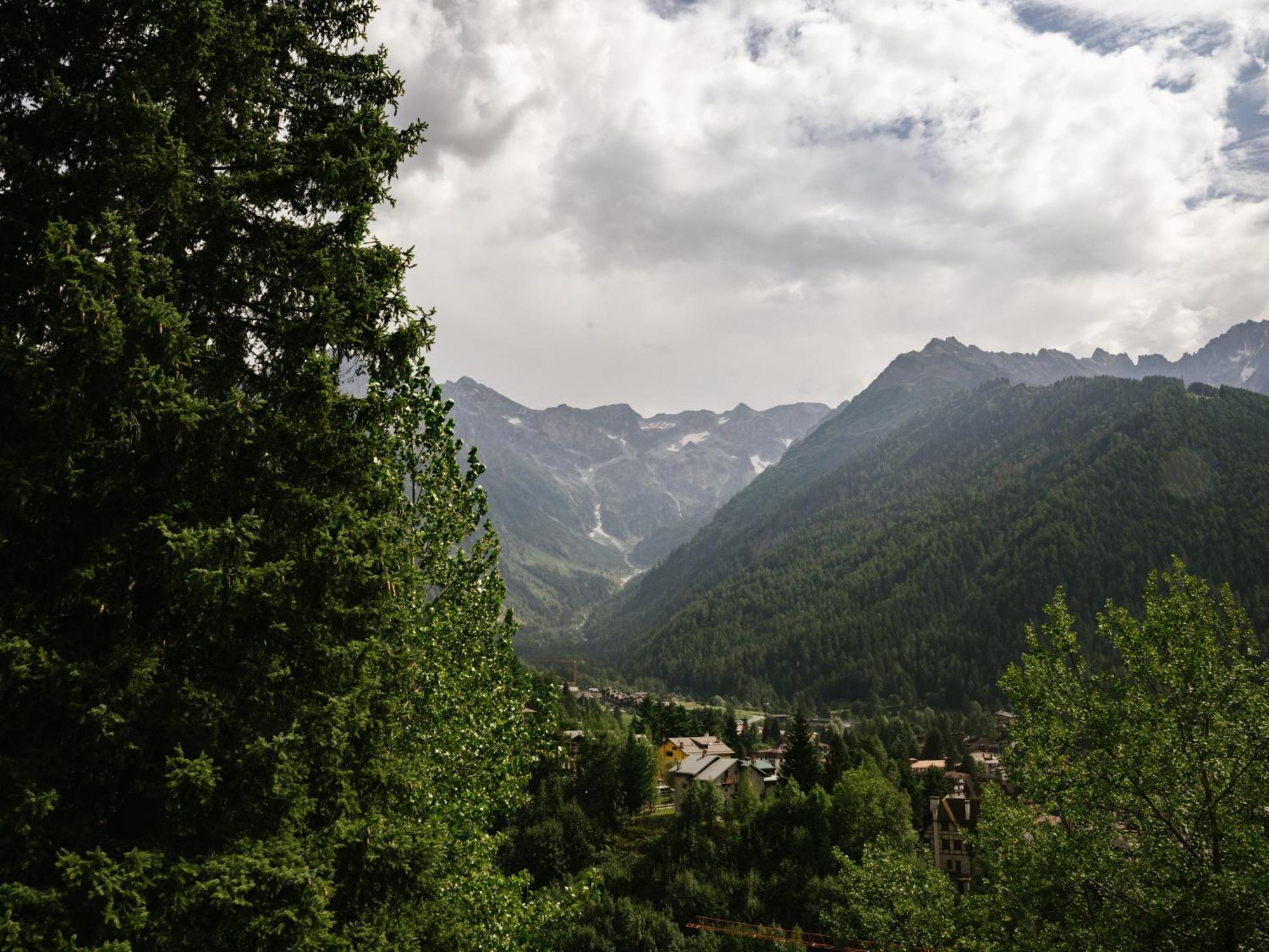 Villa Luzzago Ponte Di Legno Bilik gambar
